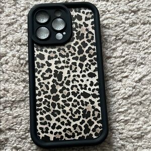 Leopard Print Phone Case - Black and Tan